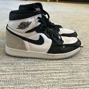 Air Jordan 1 High OG Retro White Bleached Coral ‘Stage Haze’ Mens size 10